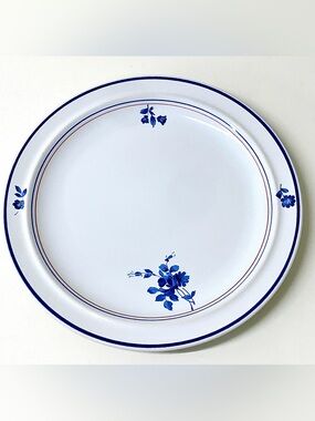 Vintage Discontinued Epoch Blue Tango Symmetry Four Dinner Plate